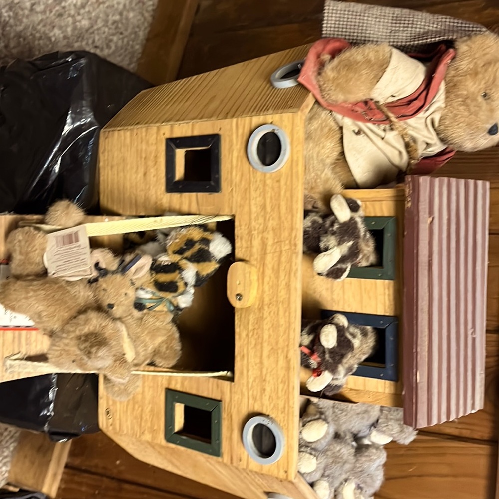 Collector item, Boyd’s Bears Noah’s-ark